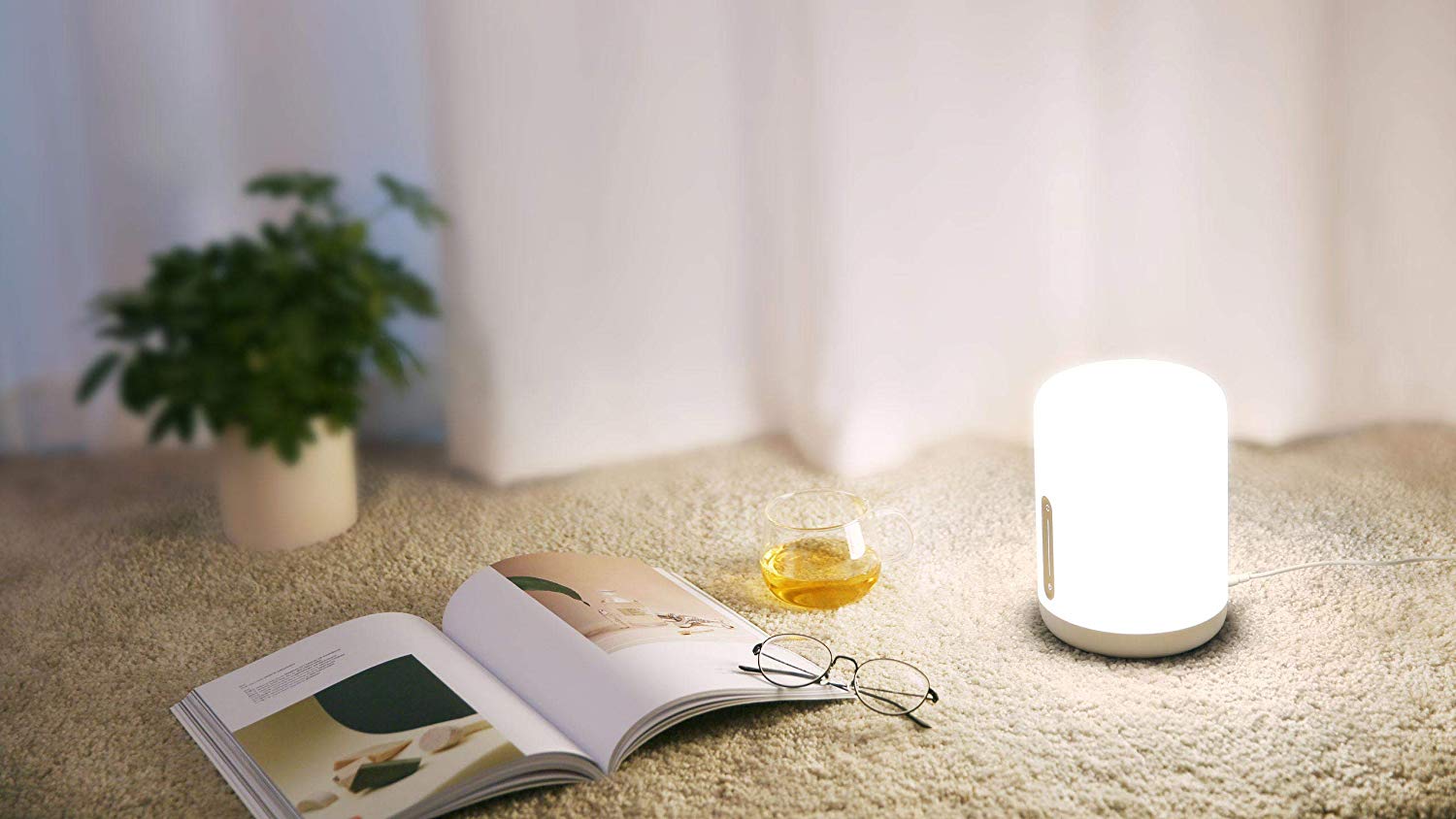 Xiaomi Mijia Mi Bedside lamp 2 - chytrá barevná stolní lampa 2 heureka